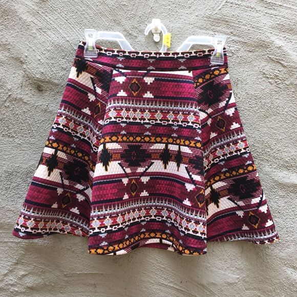 Colorful skirt, printed skirt, tribal print skirt, western skirt,western wear - Picture 1 of 6